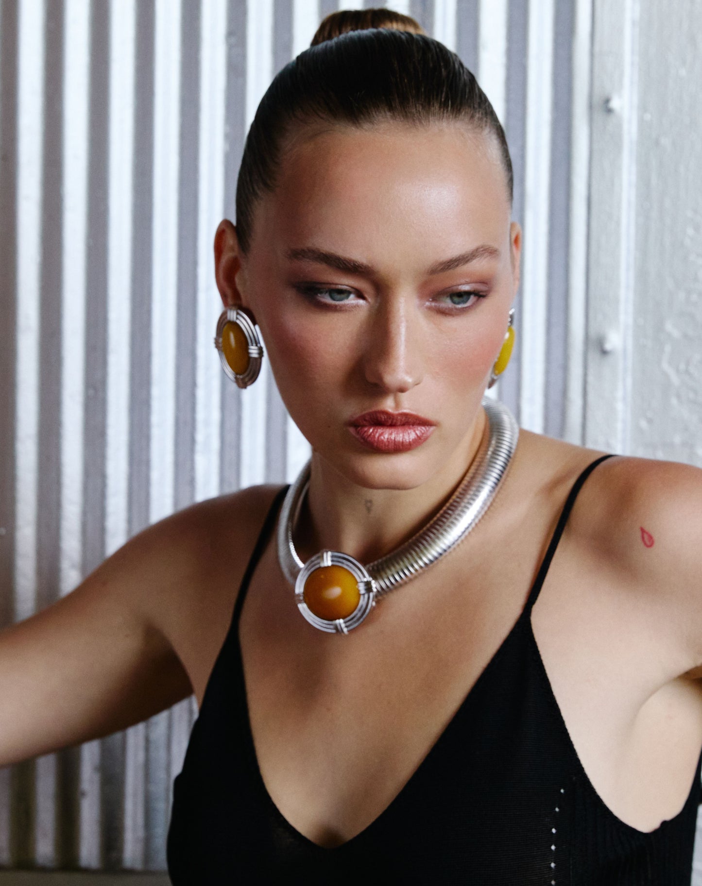 Hera Necklace