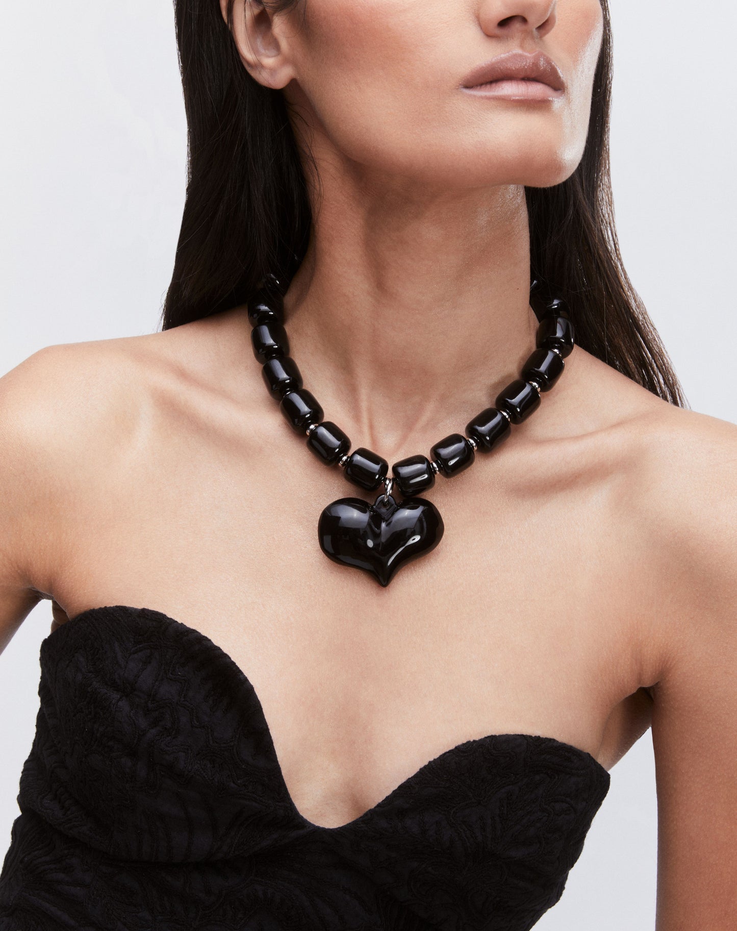 Amore Necklace Black