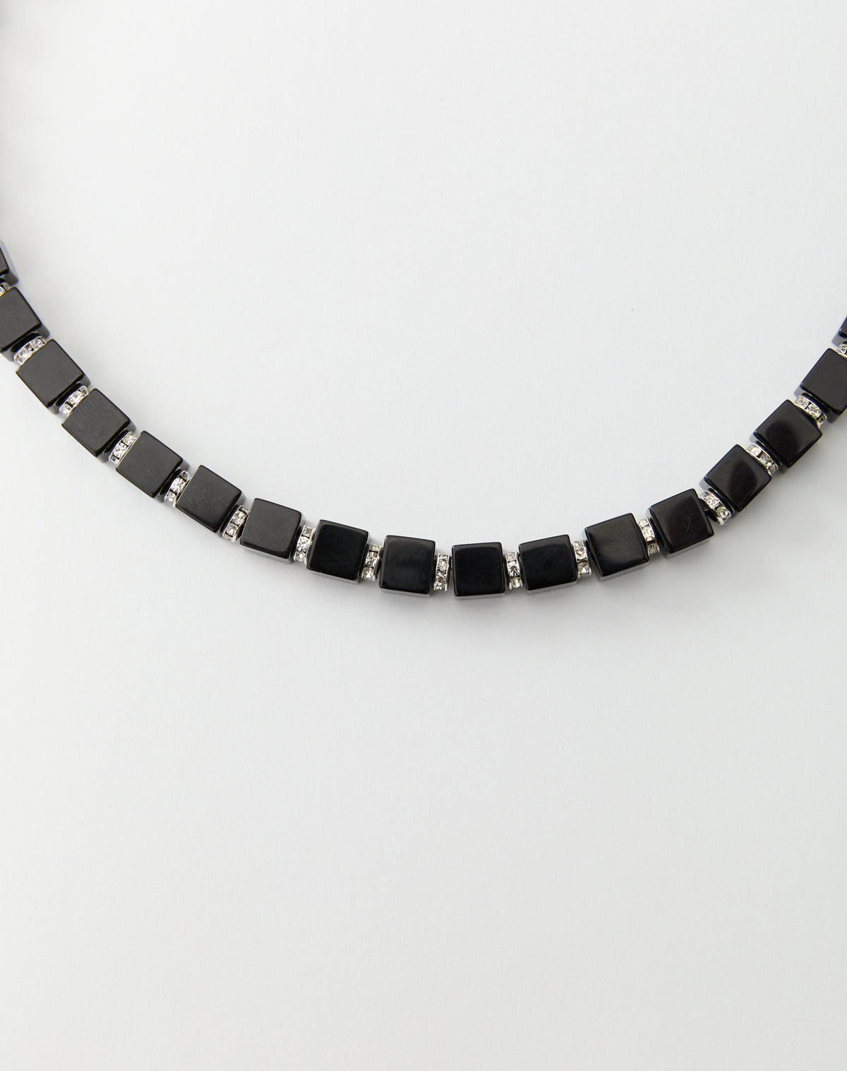 Delos Necklace