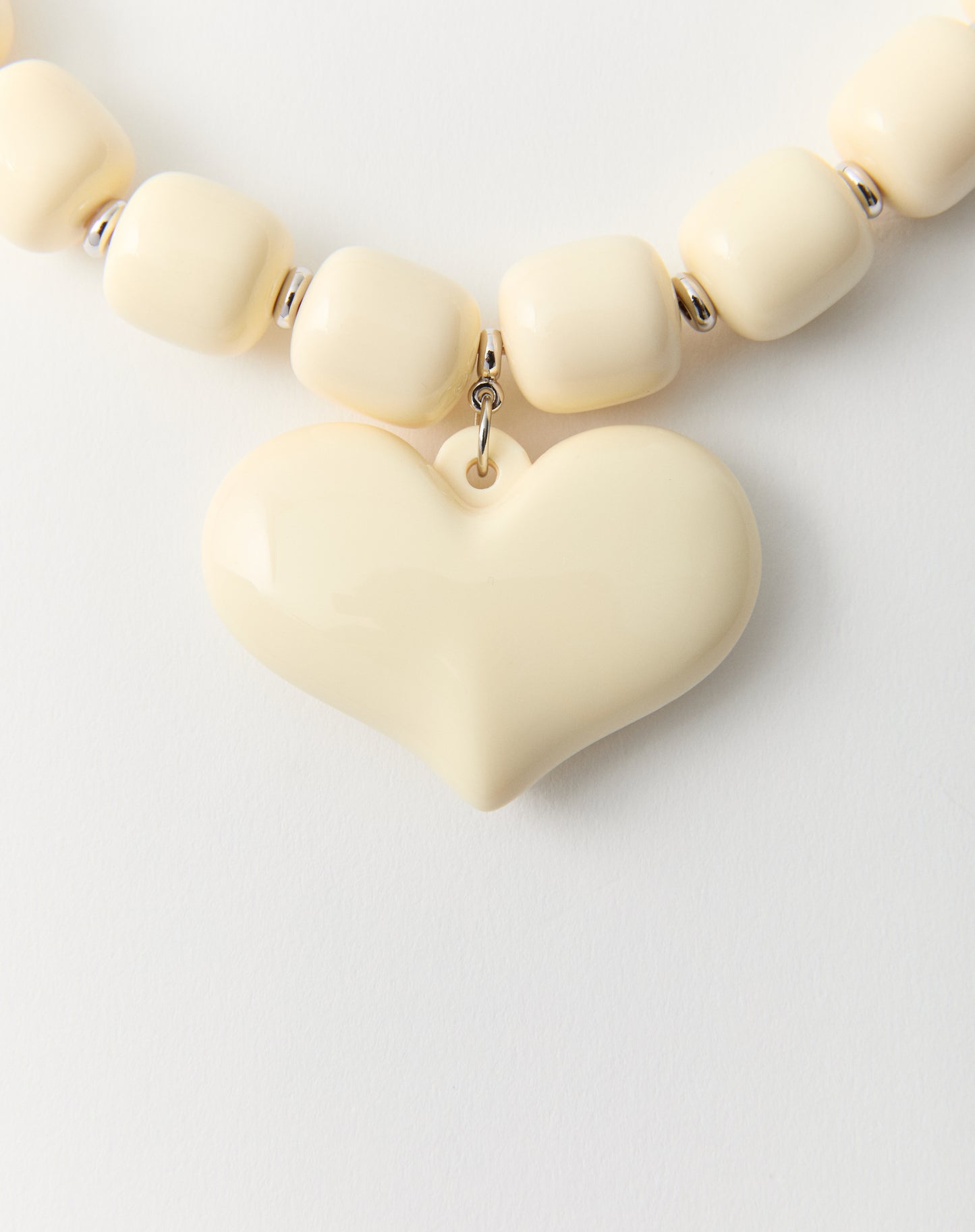 Amore Necklace Ivory