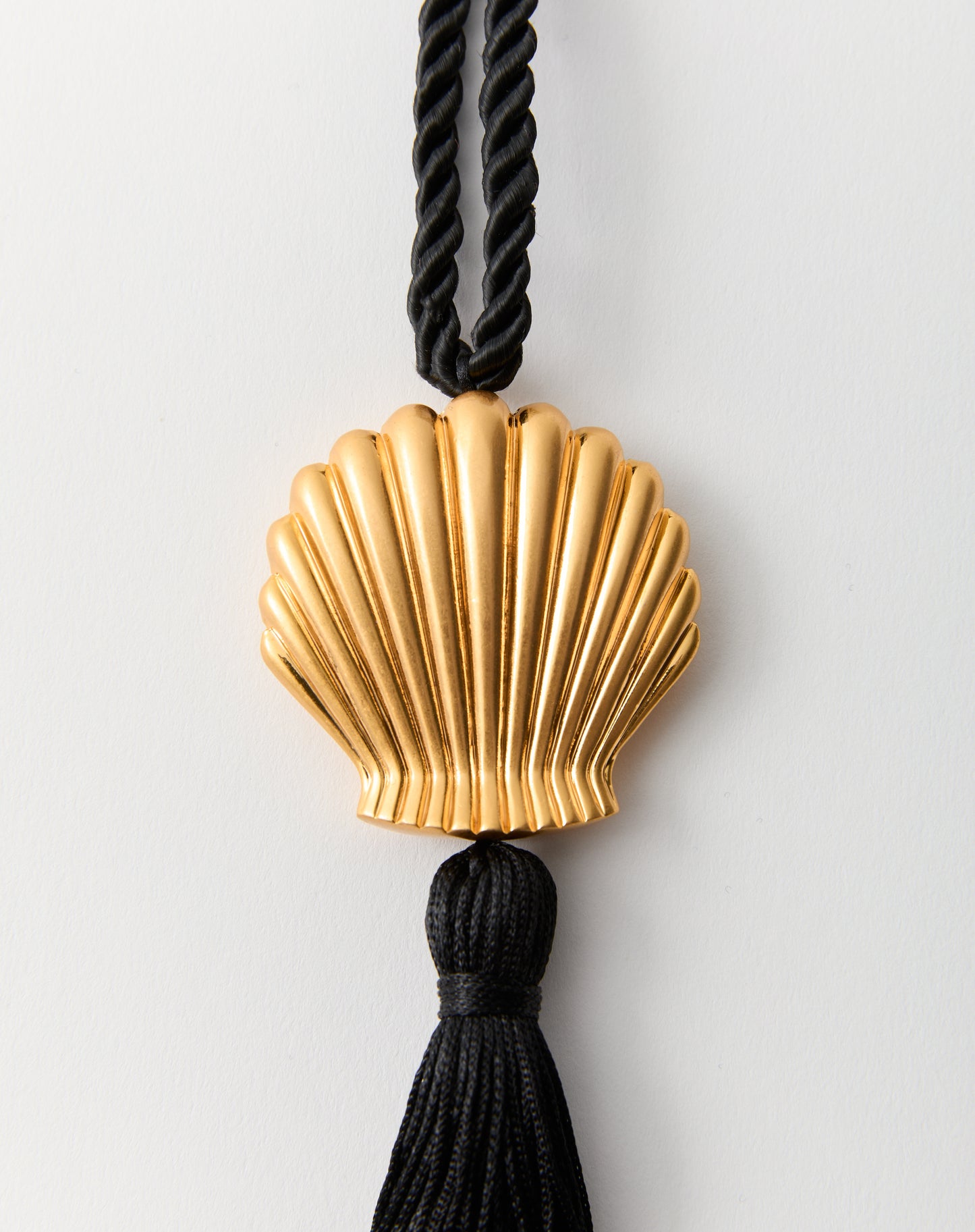Éze Necklace