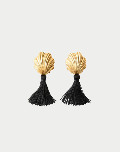 Coquille Earrings