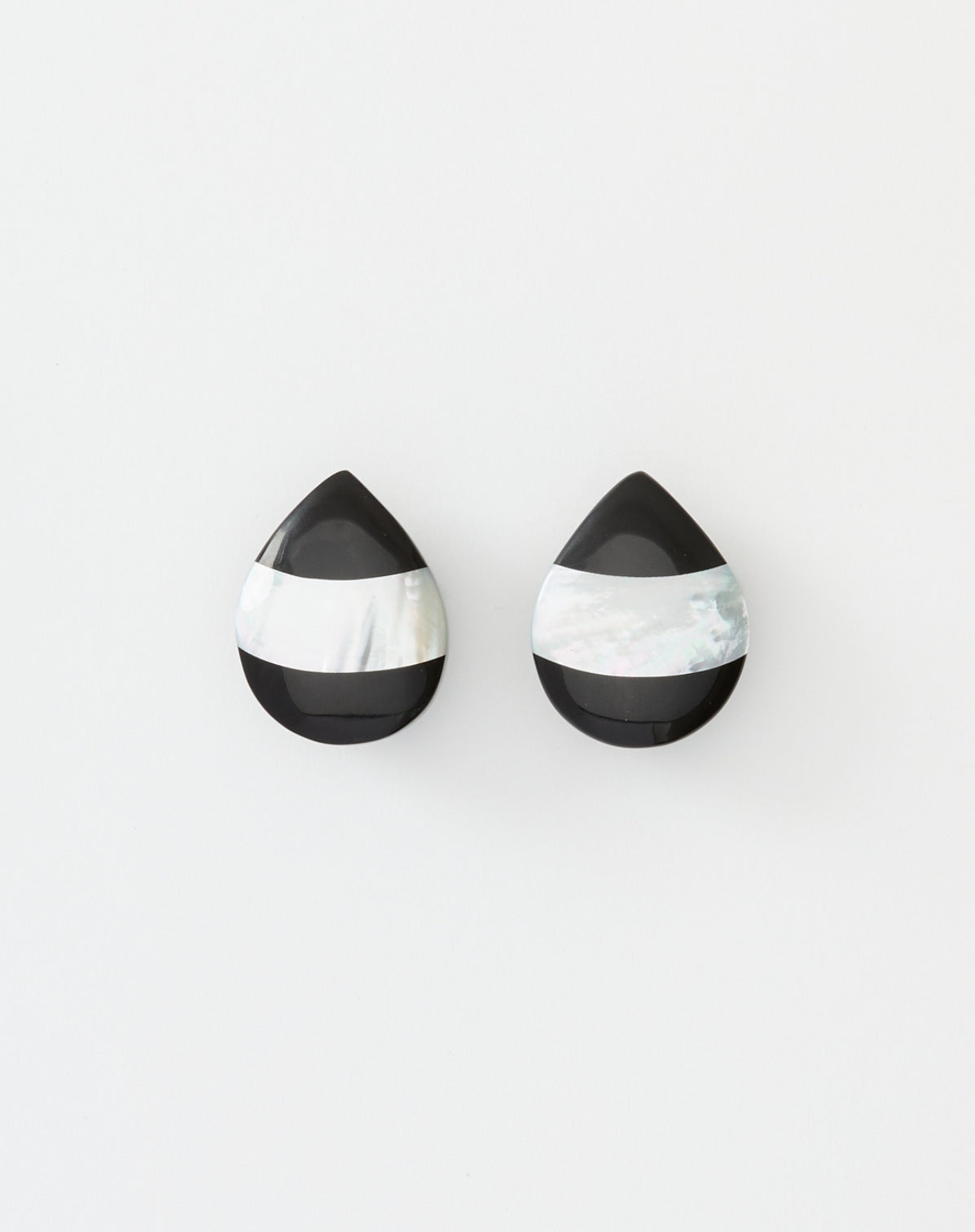 Divina Earrings