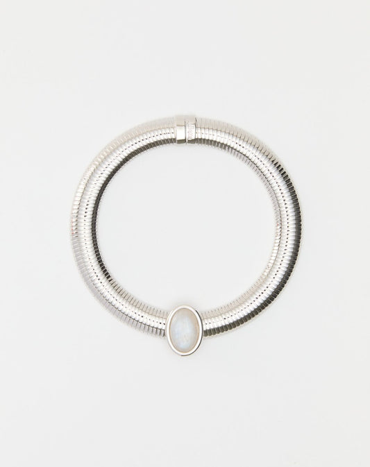 Opyum Necklace
