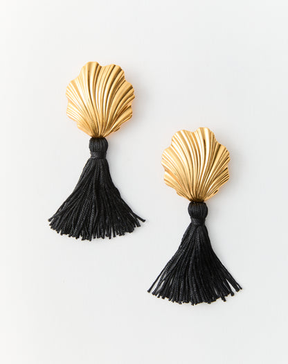Coquille Earrings