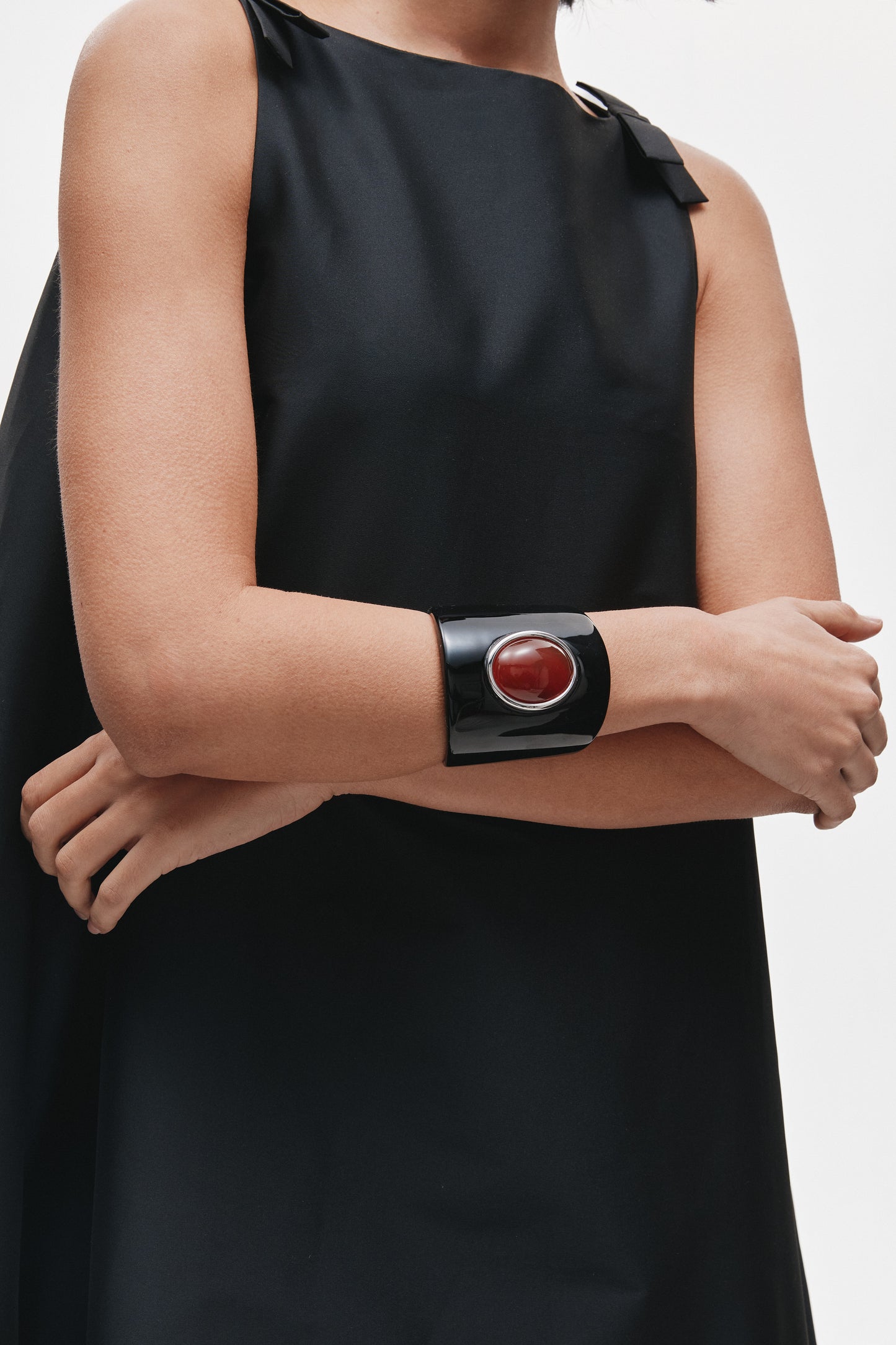 Nera Cuff