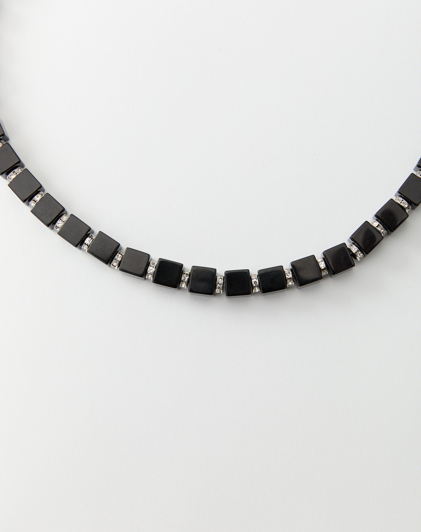 Delos Necklace
